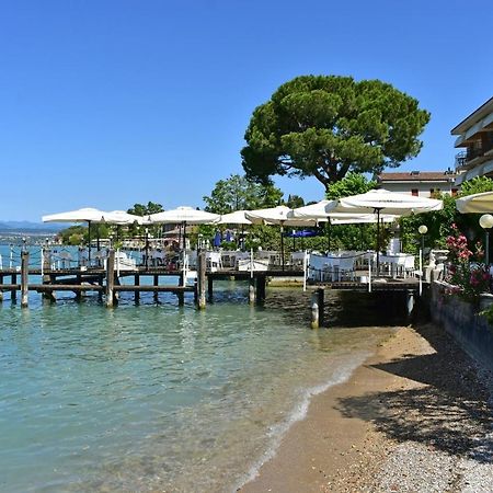Hotel Pace Sirmione Exterior photo
